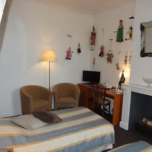 3* Bed & Breakfast An Officers House